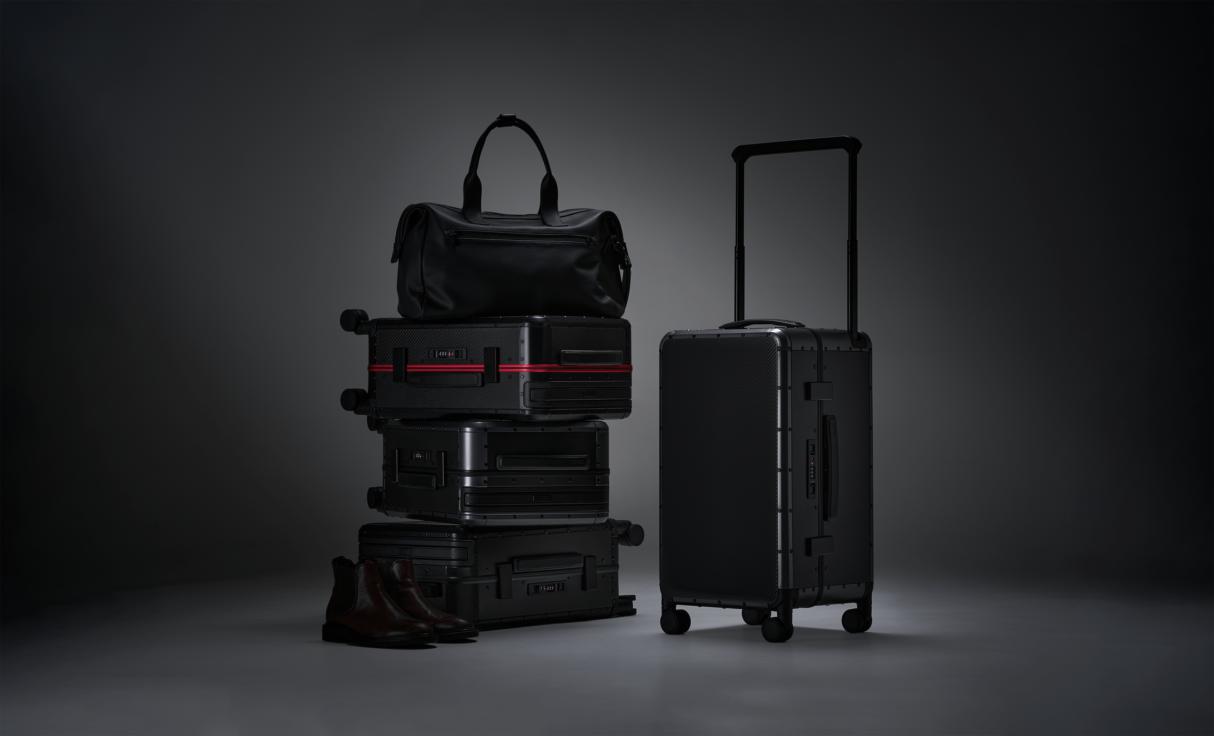 The Ultimate Guide to Aluminum Luggage for International Travel